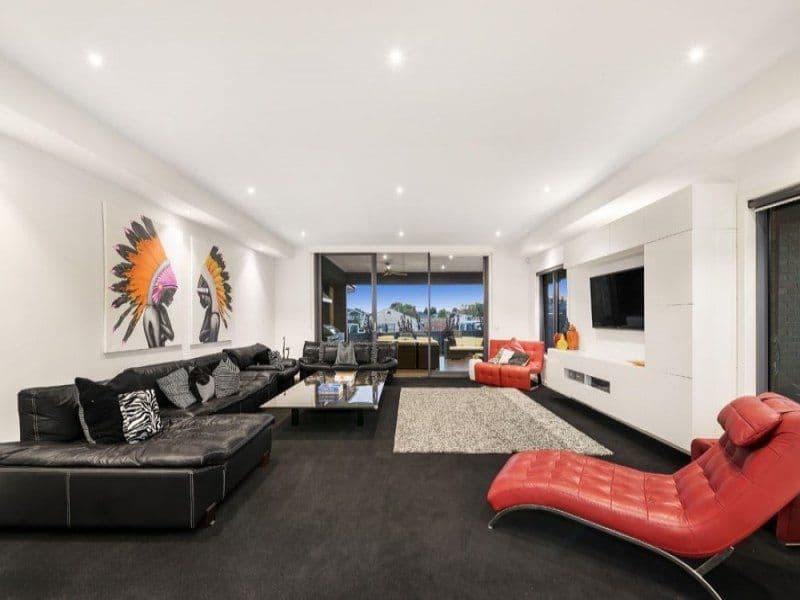 113 Purinuan Road, Reservoir VIC 3073, Reservoir - Thumbnail 4