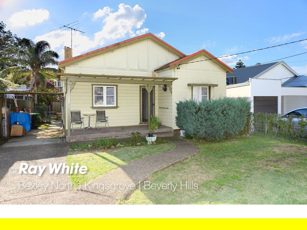 57 Payten Avenue, Roselands - Image 1