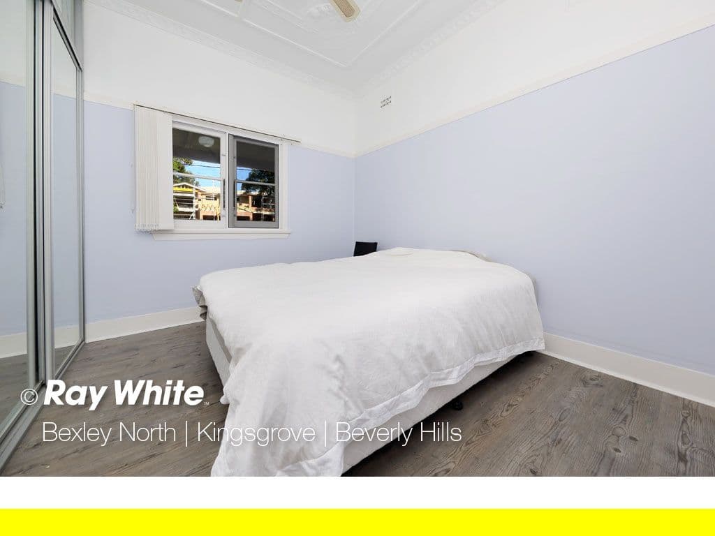 57 Payten Avenue, Roselands - Thumbnail 4