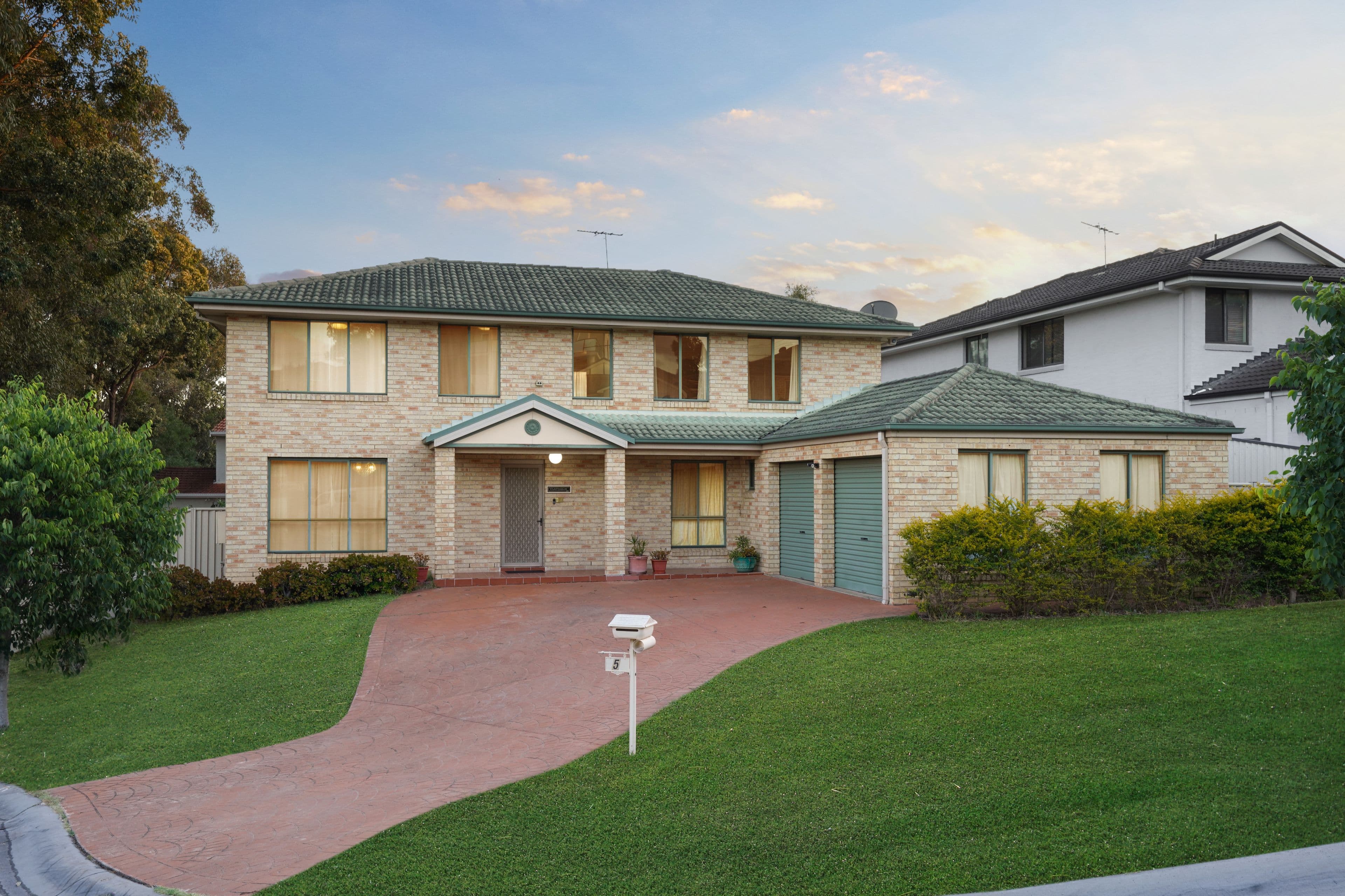 5 Perina Close, Casula NSW 2170, Casula - Image 1