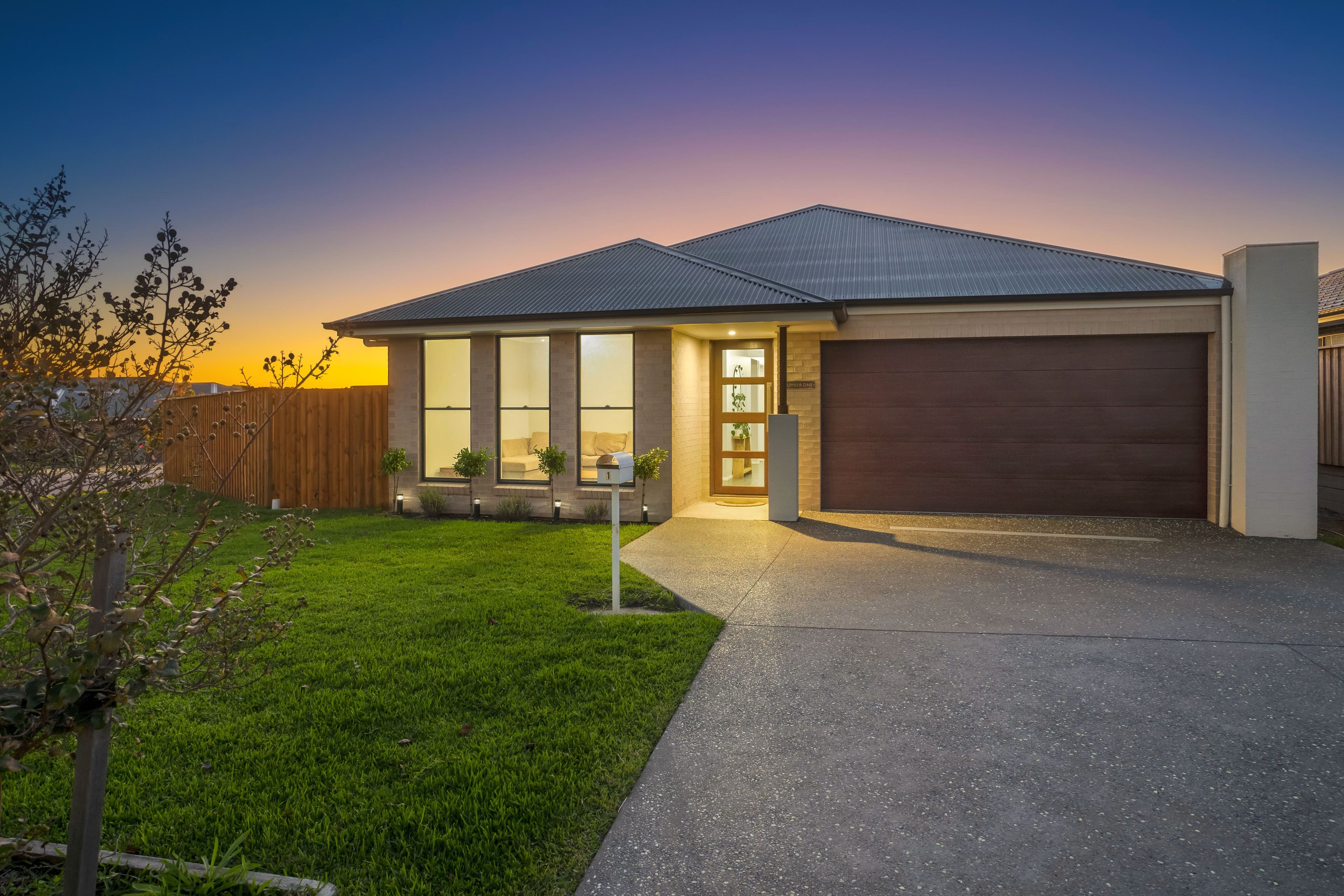 1 Tarragon Way, CHISHOLM NSW 2322, Chisholm - Image 1