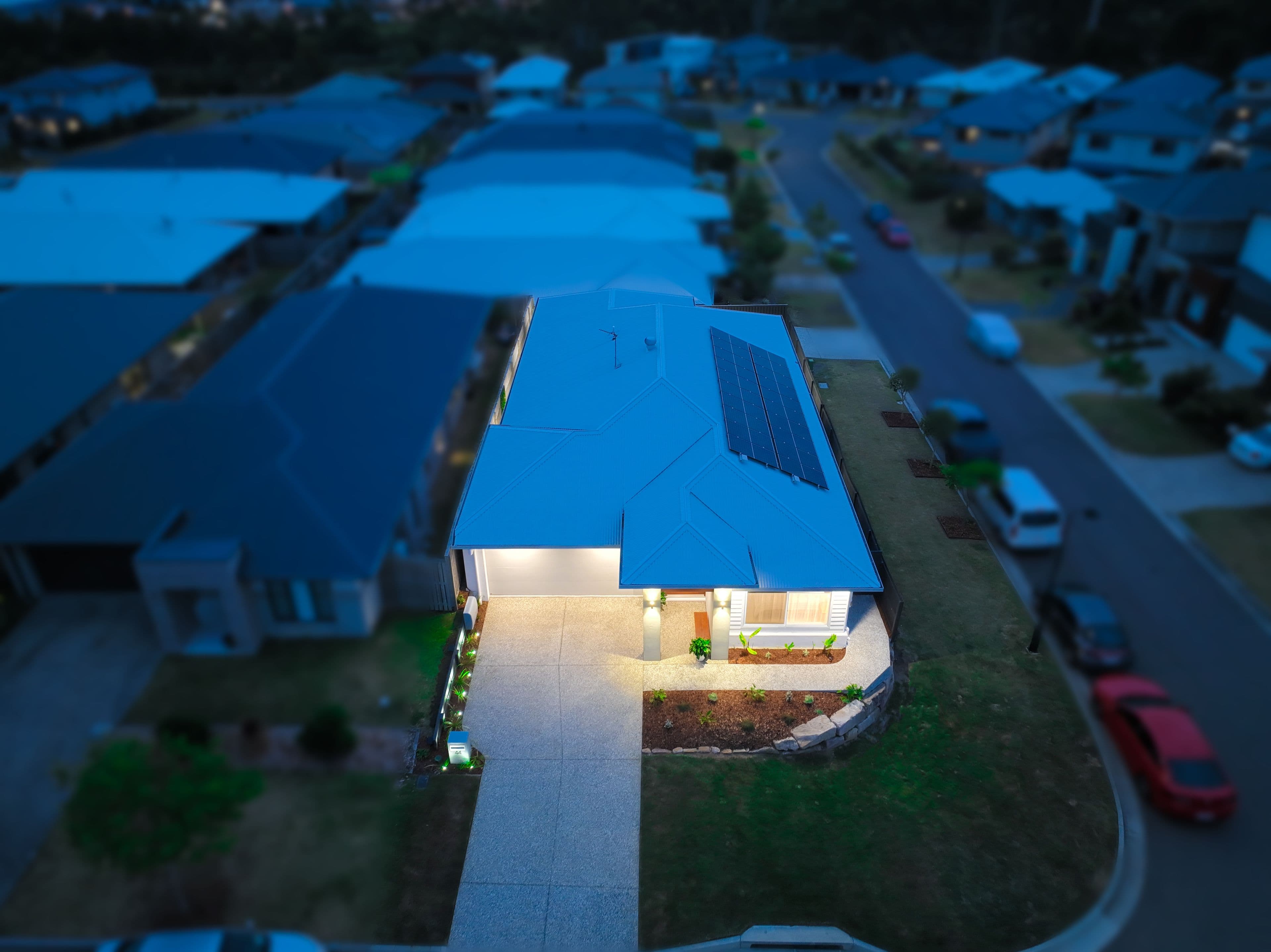 44 Flametree Circuit, Arundel QLD 4214, Arundel - Thumbnail 3