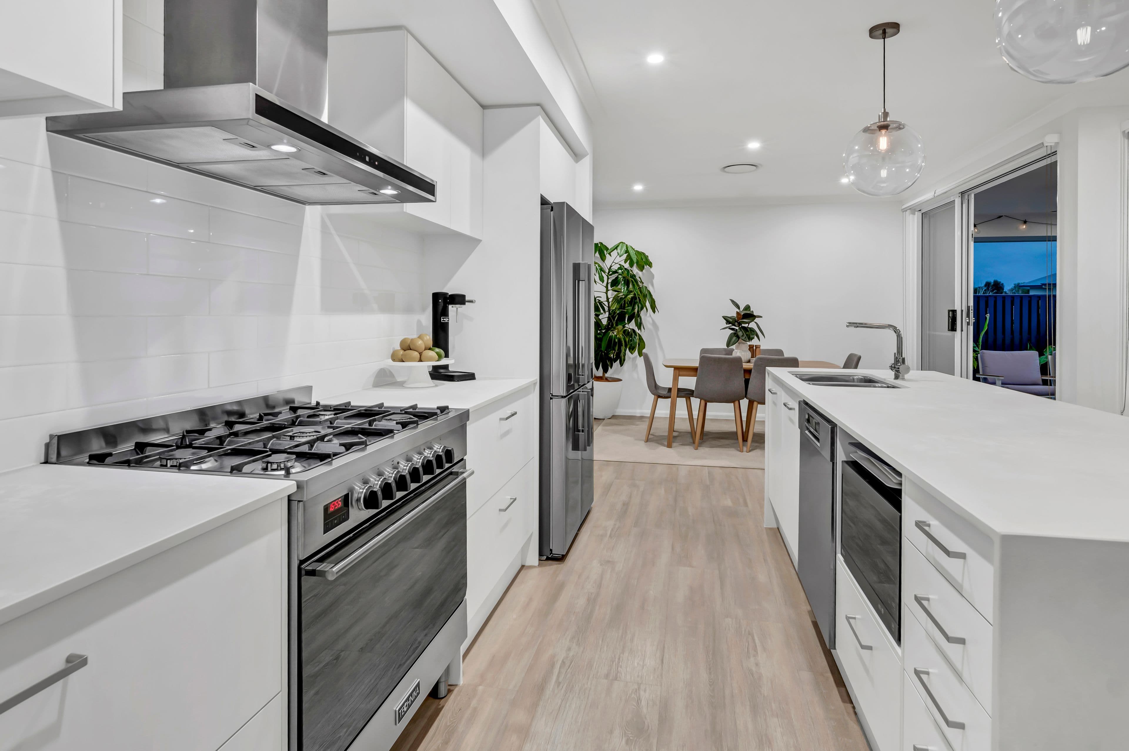 44 Flametree Circuit, Arundel QLD 4214, Arundel - Thumbnail 7