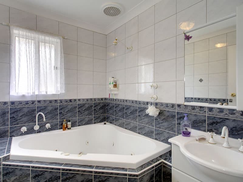 40 Carbenet Drive, Hackham - Thumbnail 4