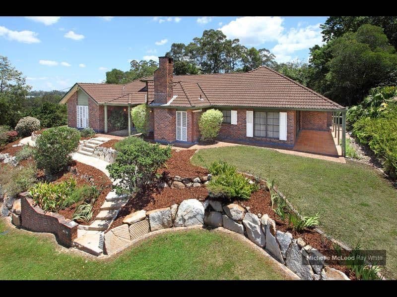 9 Spinkbrae Street, FIG TREE POCKET QLD 4069, Fig Tree Pocket - Image 1