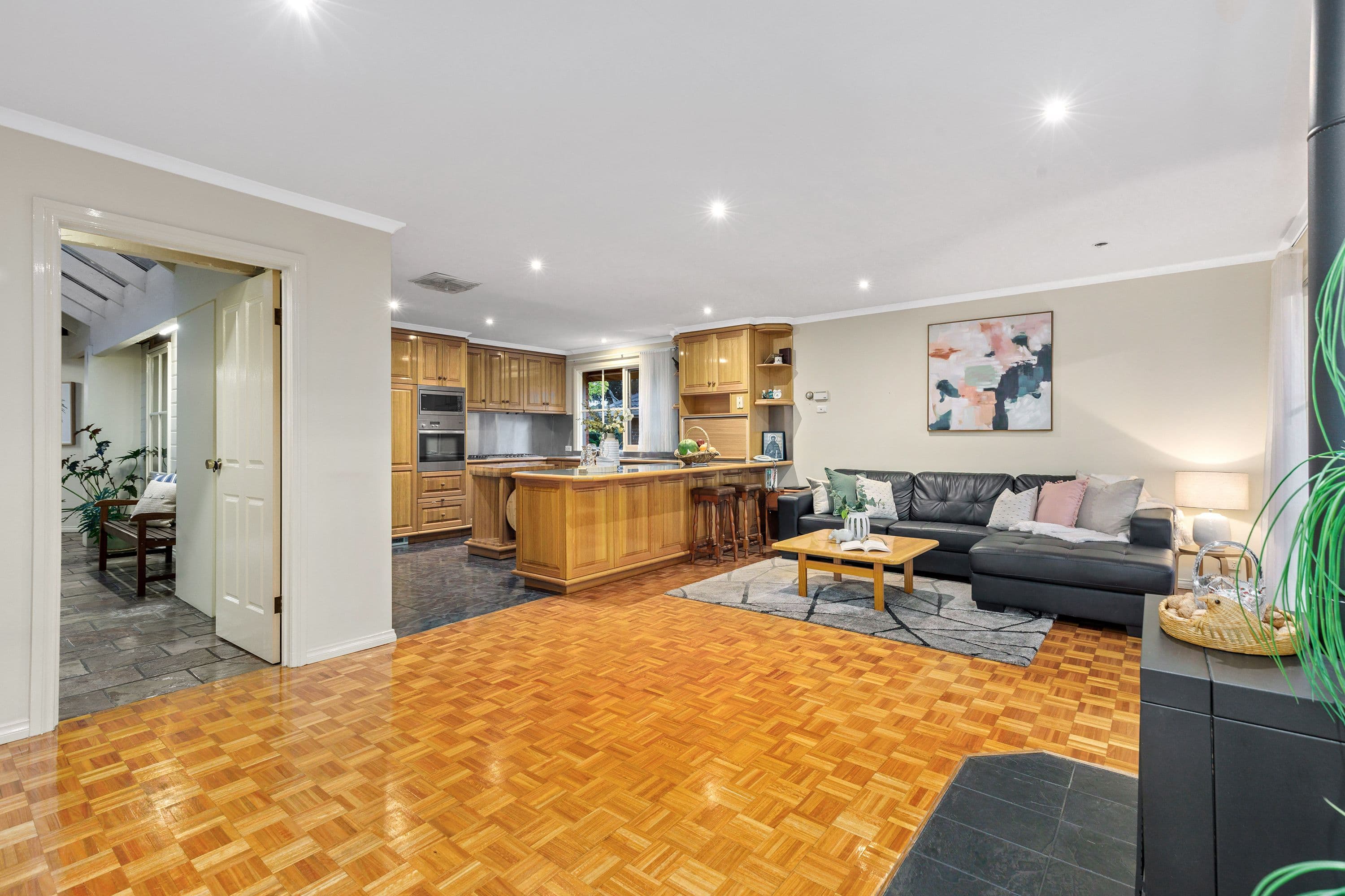 12 Oliver Court, Mulgrave VIC 3170, Mulgrave - Thumbnail 4
