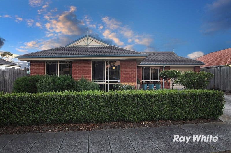123 Hutchinson Drive, LYNBROOK VIC 3975, Lynbrook - Image 1