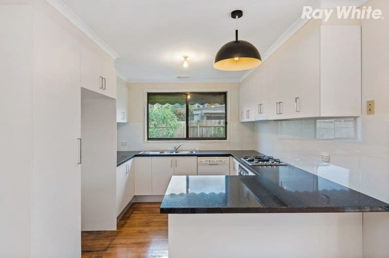 3 Collendina Crescent, Scoresby VIC 3179, Scoresby - Thumbnail 2