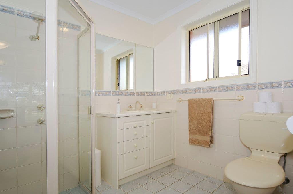 18 Passmore Avenue, PORT NOARLUNGA SA 5167, Port Noarlunga - Thumbnail 7