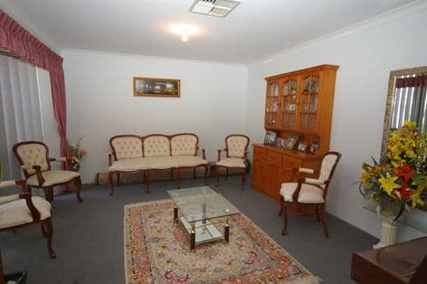 16 Yorkshire Dale, BALLAJURA WA 6066, Ballajura - Thumbnail 4