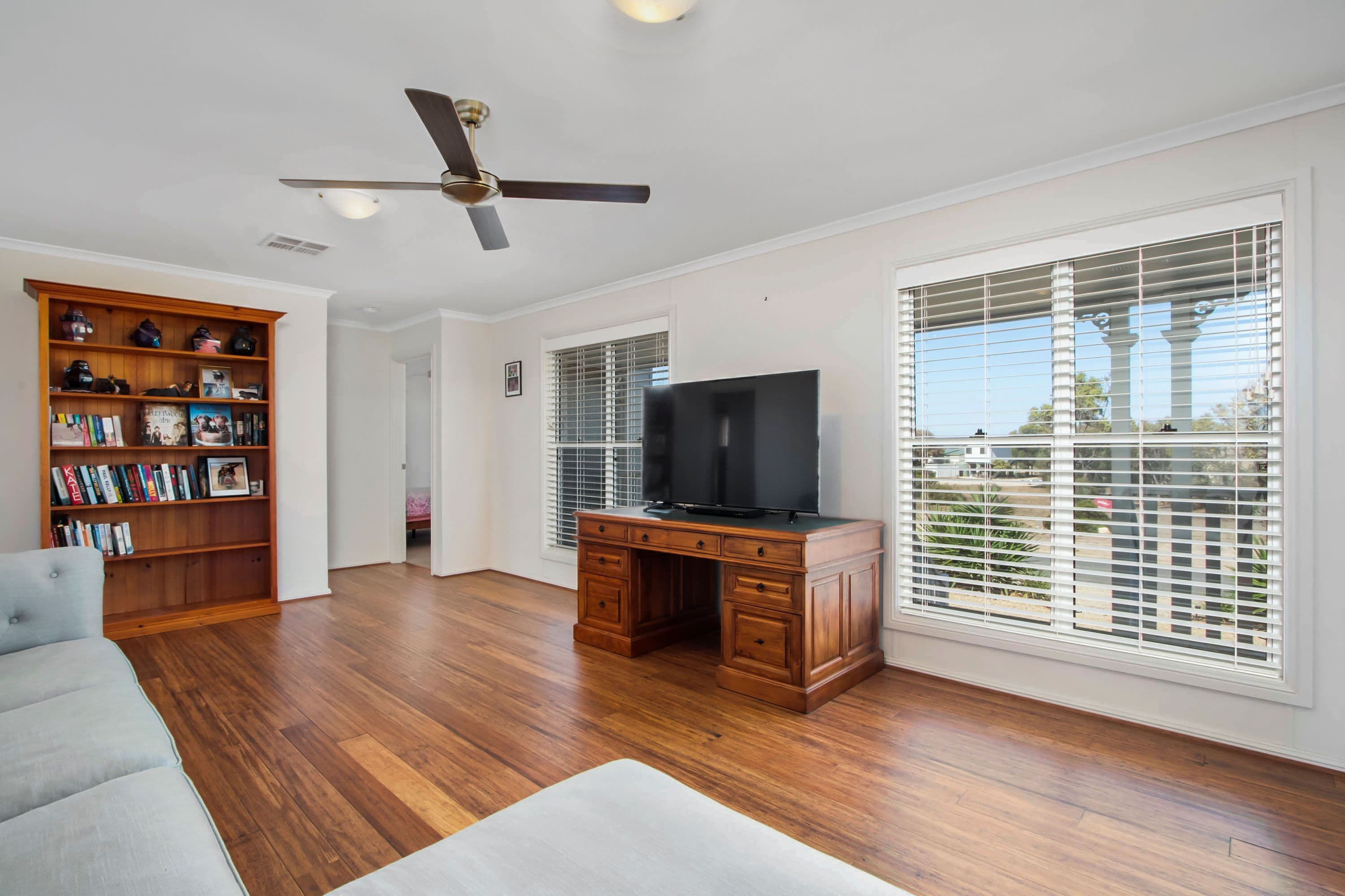 18 Magazine Bay Road, Point Turton SA 5575, Point Turton - Thumbnail 4