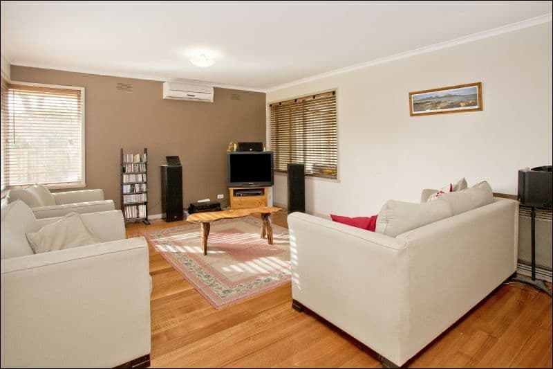 10 Turner Avenue, LARA VIC 3212, Lara - Thumbnail 2
