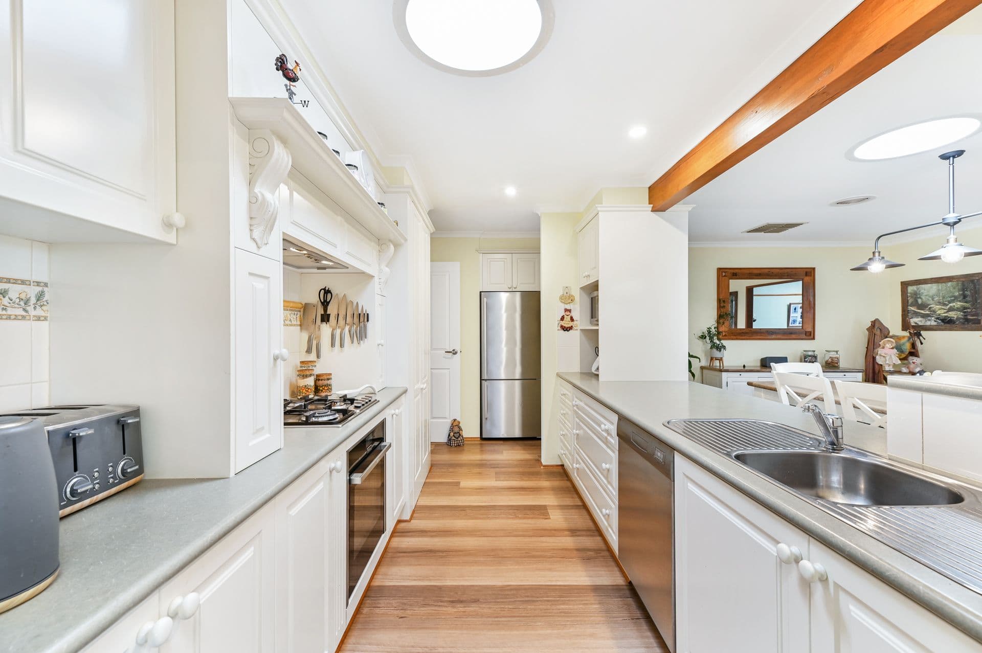 35 Florence Avenue, Berwick VIC 3806, Berwick - Thumbnail 5