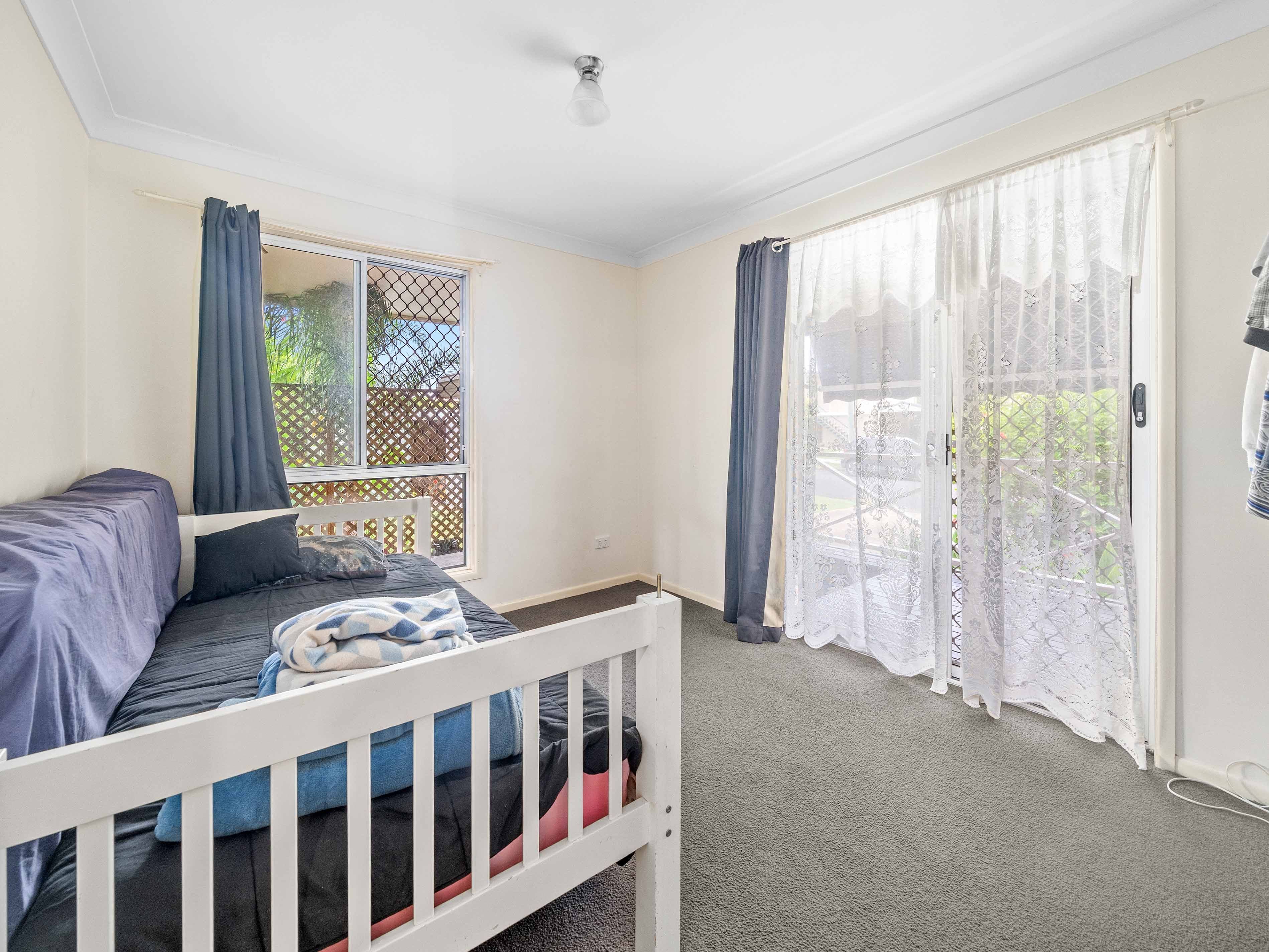 1 Helen Street, North Booval QLD 4304, North Booval - Thumbnail 8