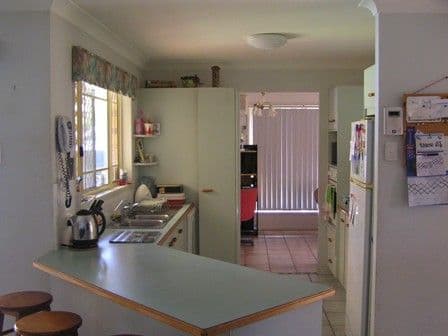 6 Miles Cresent, MANLY WEST QLD 4179, Manly West - Thumbnail 3
