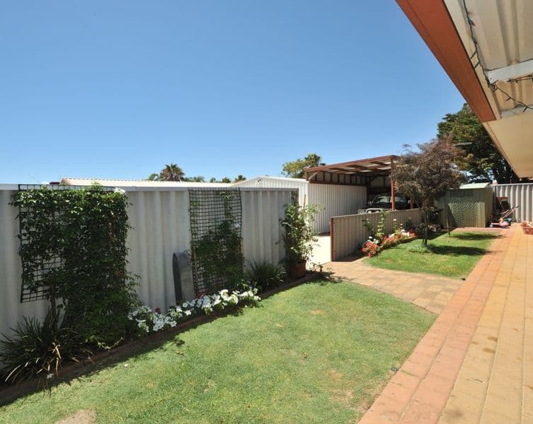 14 Investigator Drive, WAIKIKI WA 6169, Waikiki - Thumbnail 4