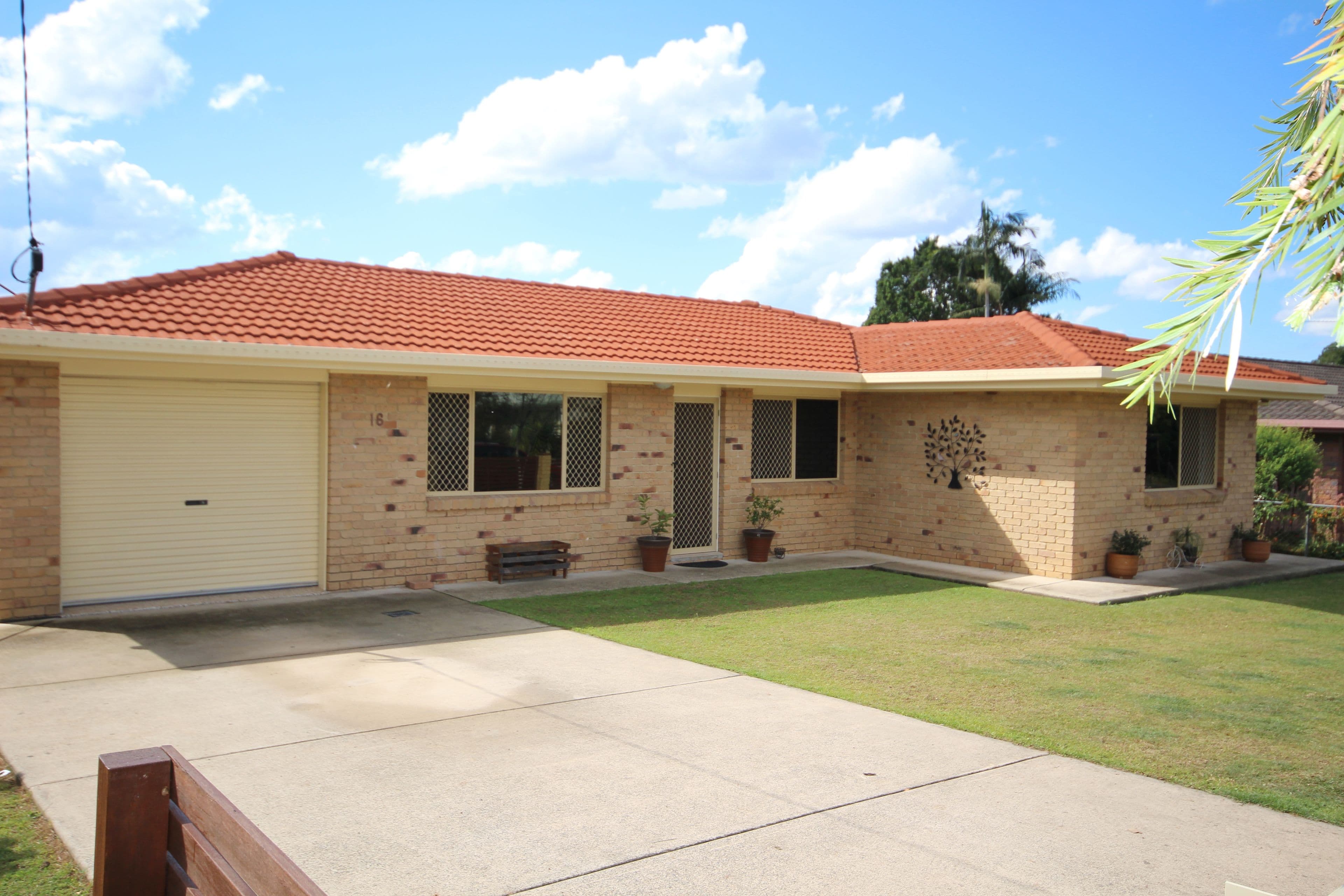 16 Tudor Court, Beerwah QLD 4519, Beerwah - Image 1