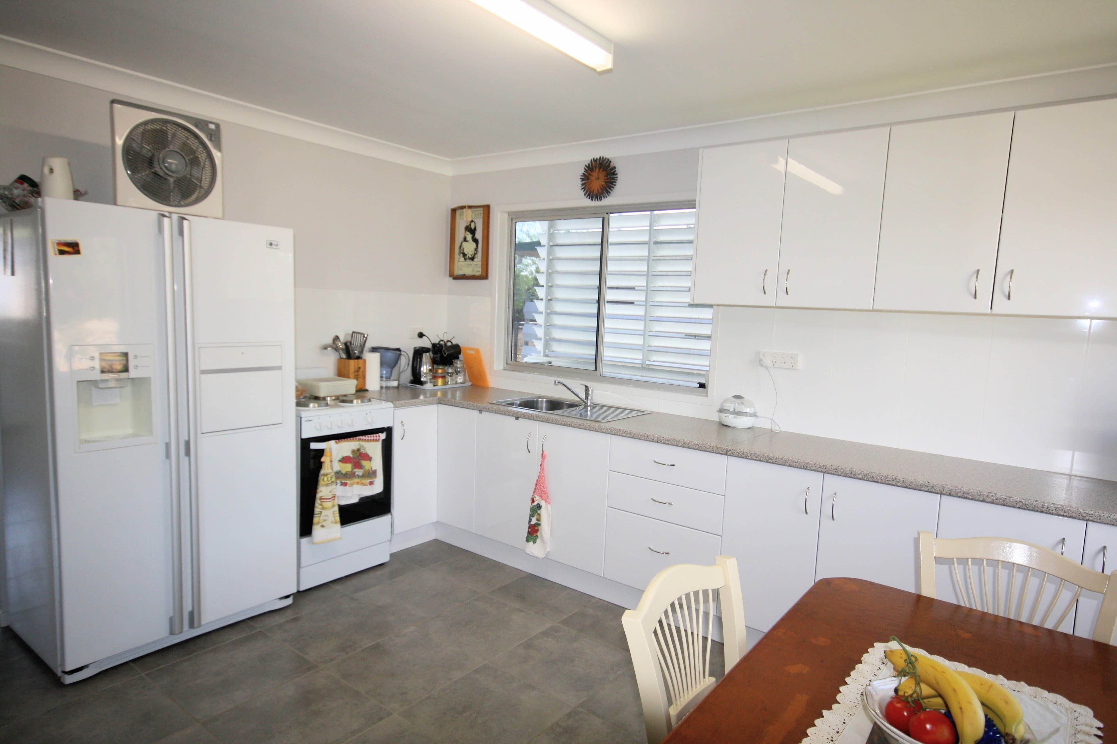 25 Arthur Street, Gayndah QLD 4625, Gayndah - Thumbnail 5