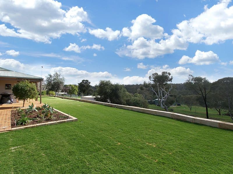 221 Hart Drive, CHITTERING WA 6084, Chittering - Thumbnail 3