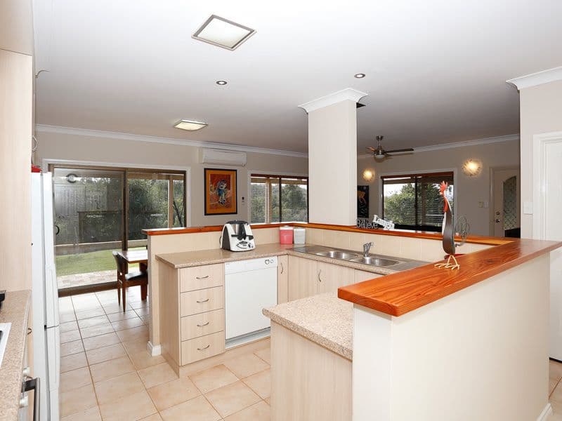 221 Hart Drive, CHITTERING WA 6084, Chittering - Thumbnail 5