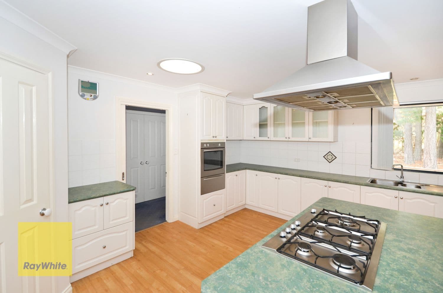 26 Parmelia Way, McKail WA 6330, McKail - Thumbnail 5
