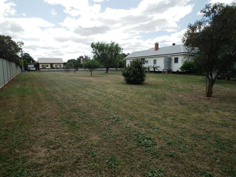 8-10 Lorraine Avenue, NAGAMBIE VIC 3608, Nagambie - Thumbnail 2
