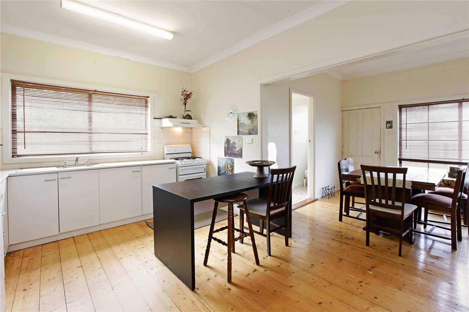 31 Barnfather Street, EAST GEELONG VIC 3219, East Geelong - Thumbnail 5