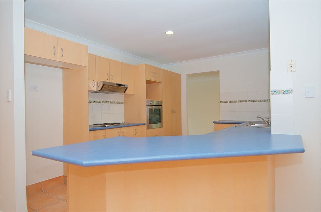 8 Tiger Drive, Arundel QLD 4214, Arundel - Thumbnail 4