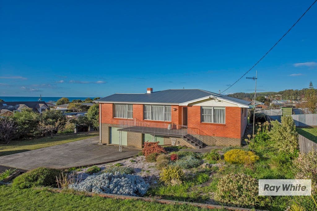 56 Raglan Street, Somerset TAS 7322, Somerset - Thumbnail 2