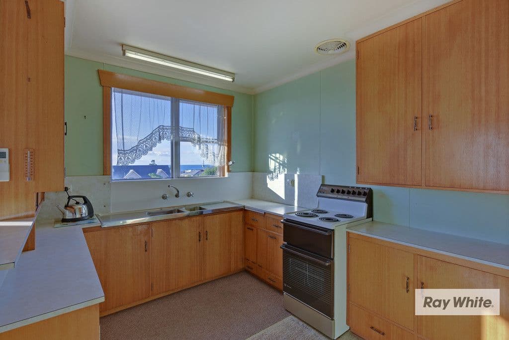56 Raglan Street, Somerset TAS 7322, Somerset - Thumbnail 4