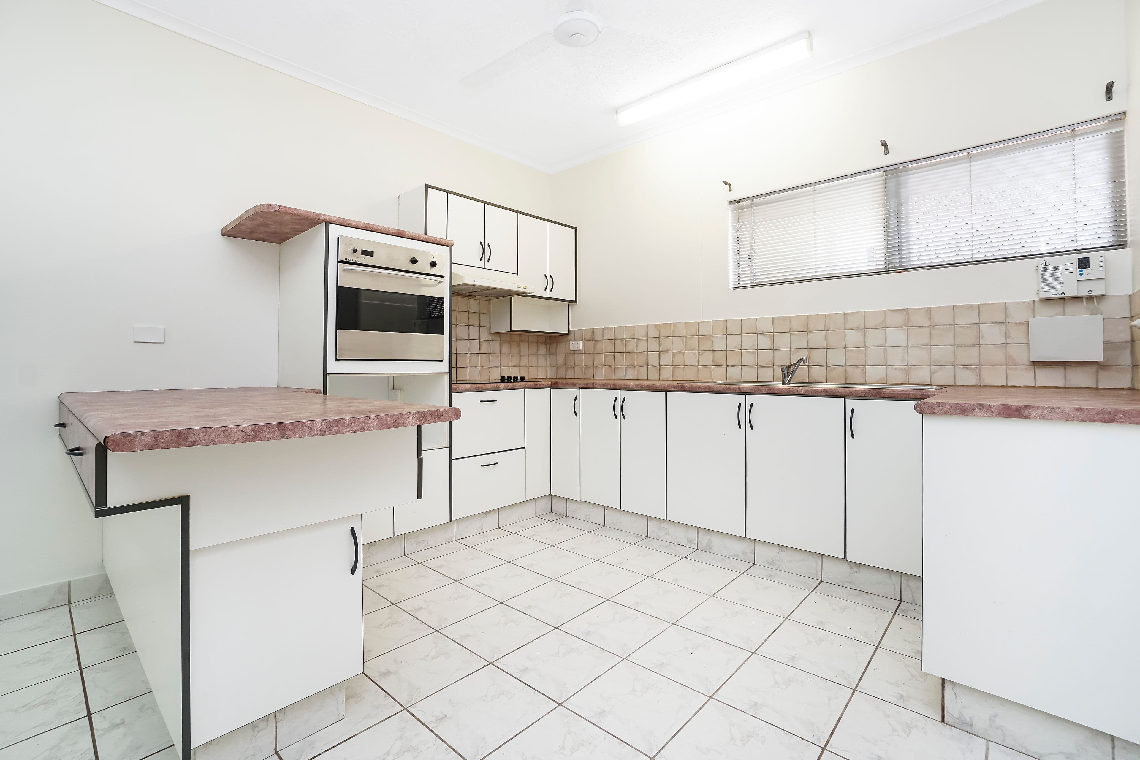 4 Giuseppe Court, Coconut Grove NT 0810, Coconut Grove - Thumbnail 2