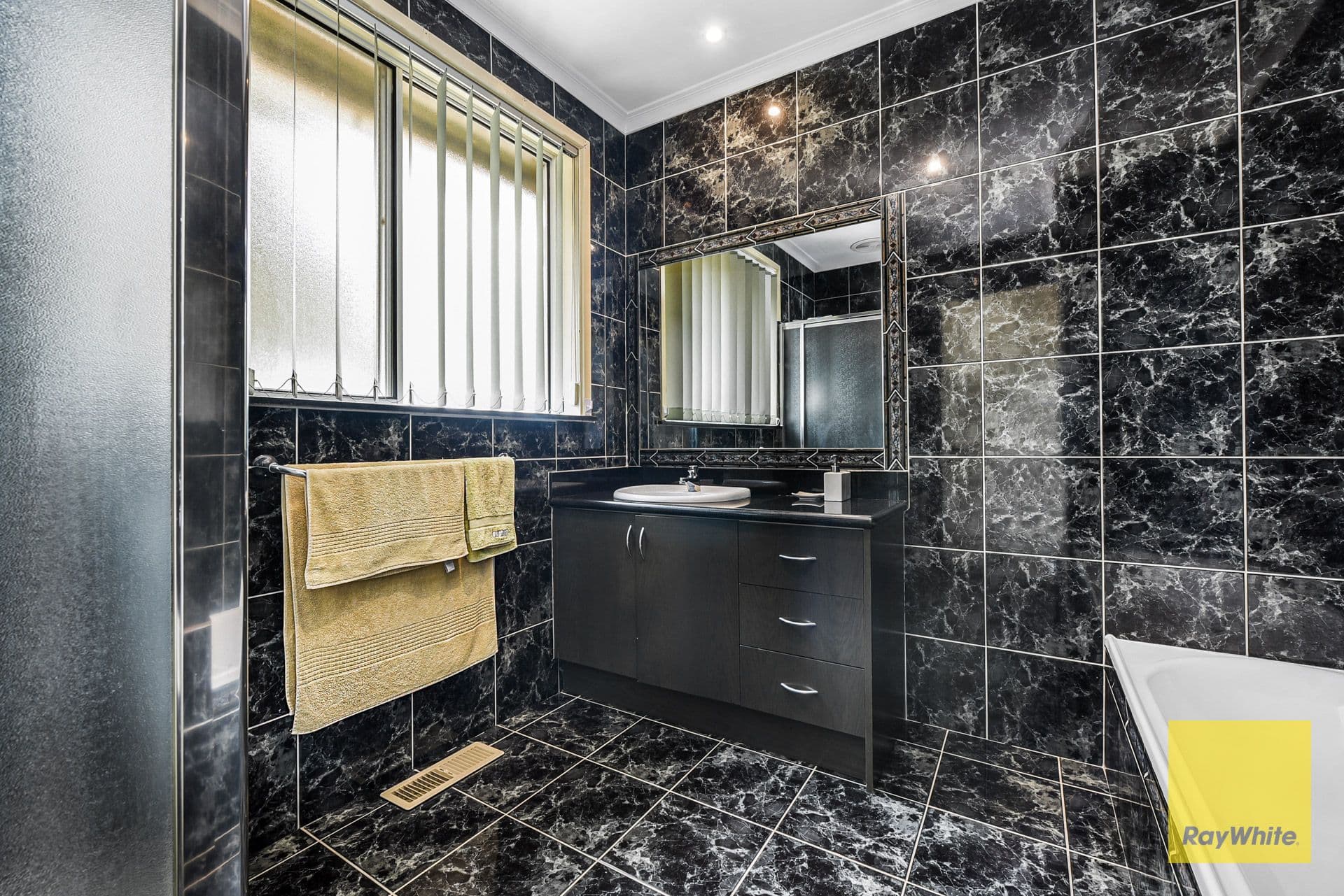 62 Liege Avenue, Noble Park VIC 3174, Noble Park - Thumbnail 7