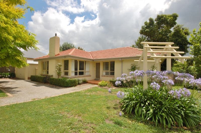 2 Bradman Avenue, MOUNT EVELYN VIC 3796, Mount Evelyn - Image 1