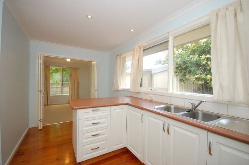 2 Bradman Avenue, MOUNT EVELYN VIC 3796, Mount Evelyn - Thumbnail 2
