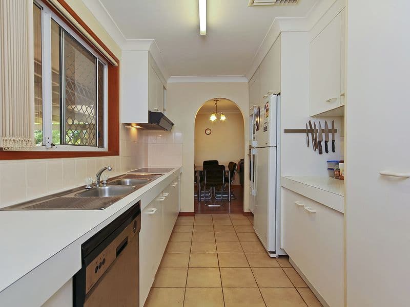 29 Hickey Way, CARRARA QLD 4211, Carrara - Thumbnail 2