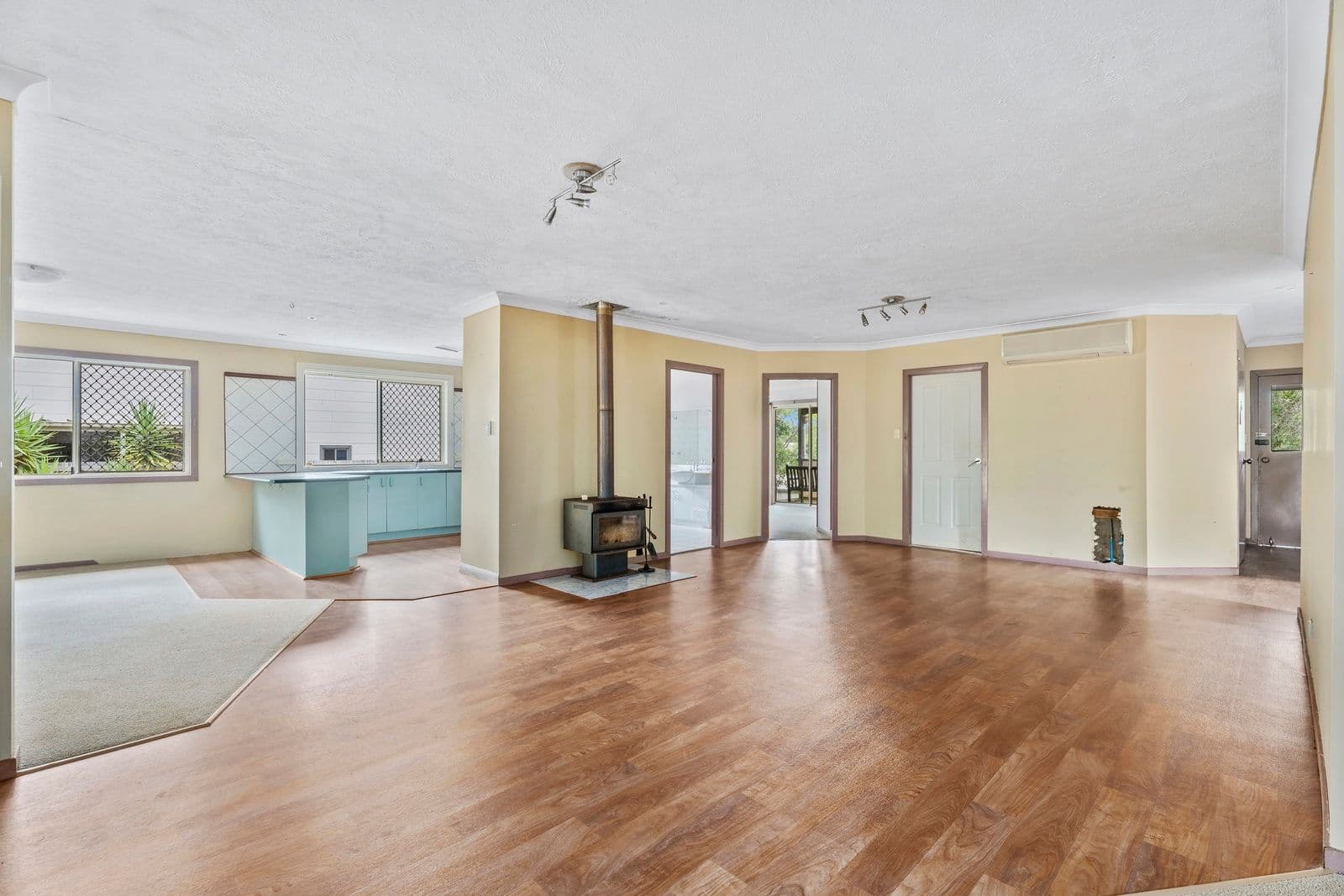 325 Macdonnell Road, Tamborine Mountain QLD 4272, Tamborine Mountain - Thumbnail 2