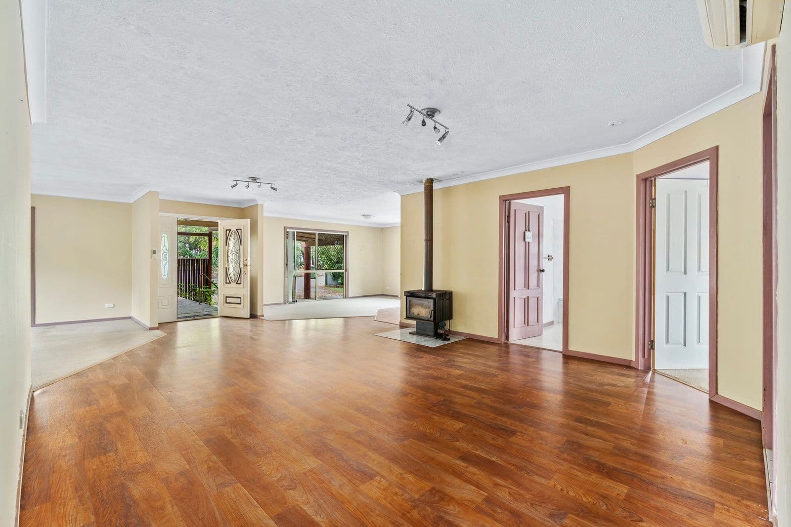 325 Macdonnell Road, Tamborine Mountain QLD 4272, Tamborine Mountain - Thumbnail 5