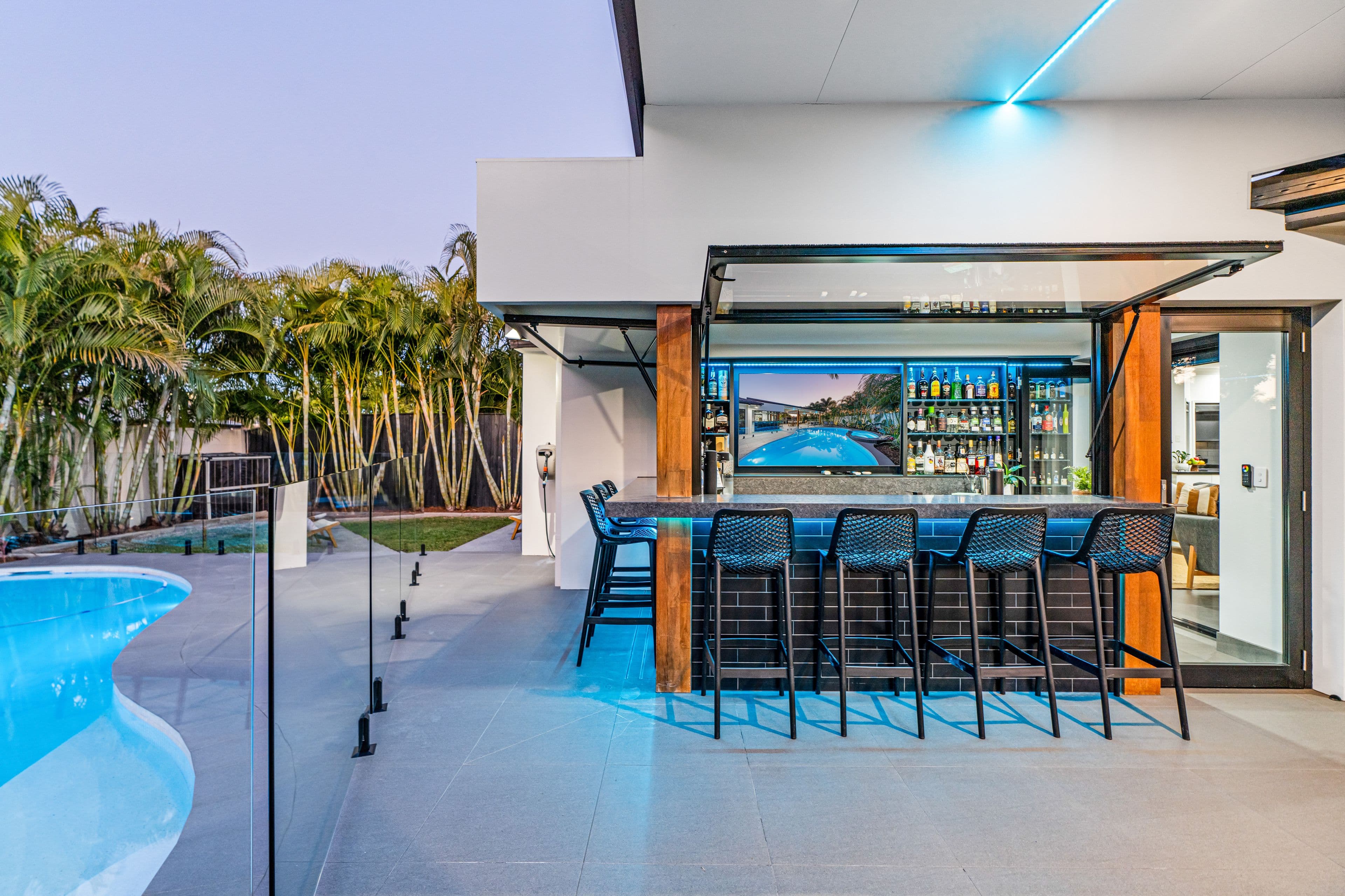 132 Dunlin Drive, Burleigh Waters QLD 4220, Burleigh Waters - Thumbnail 3