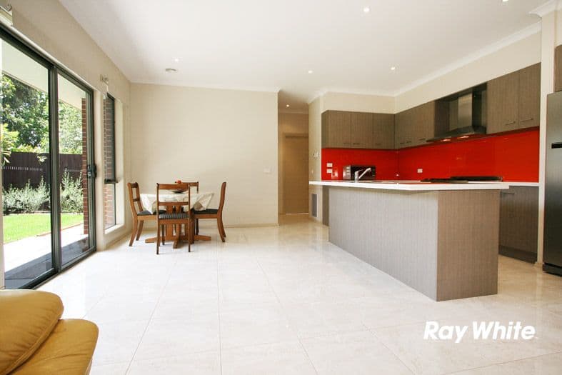 19 Monaro Close, WANTIRNA SOUTH VIC 3152, Wantirna South - Thumbnail 6