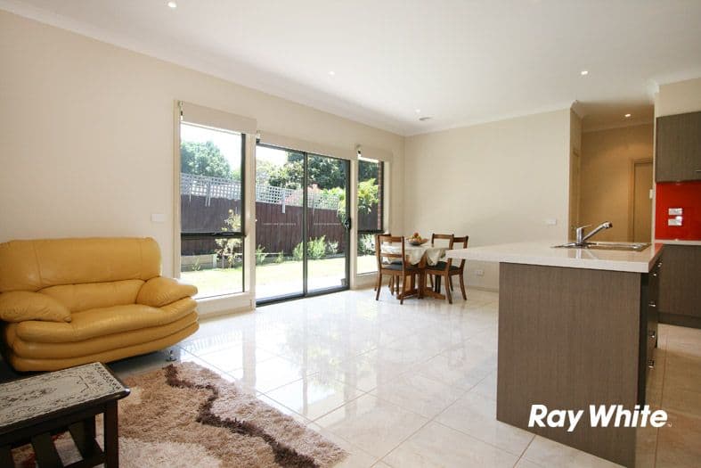19 Monaro Close, WANTIRNA SOUTH VIC 3152, Wantirna South - Thumbnail 7