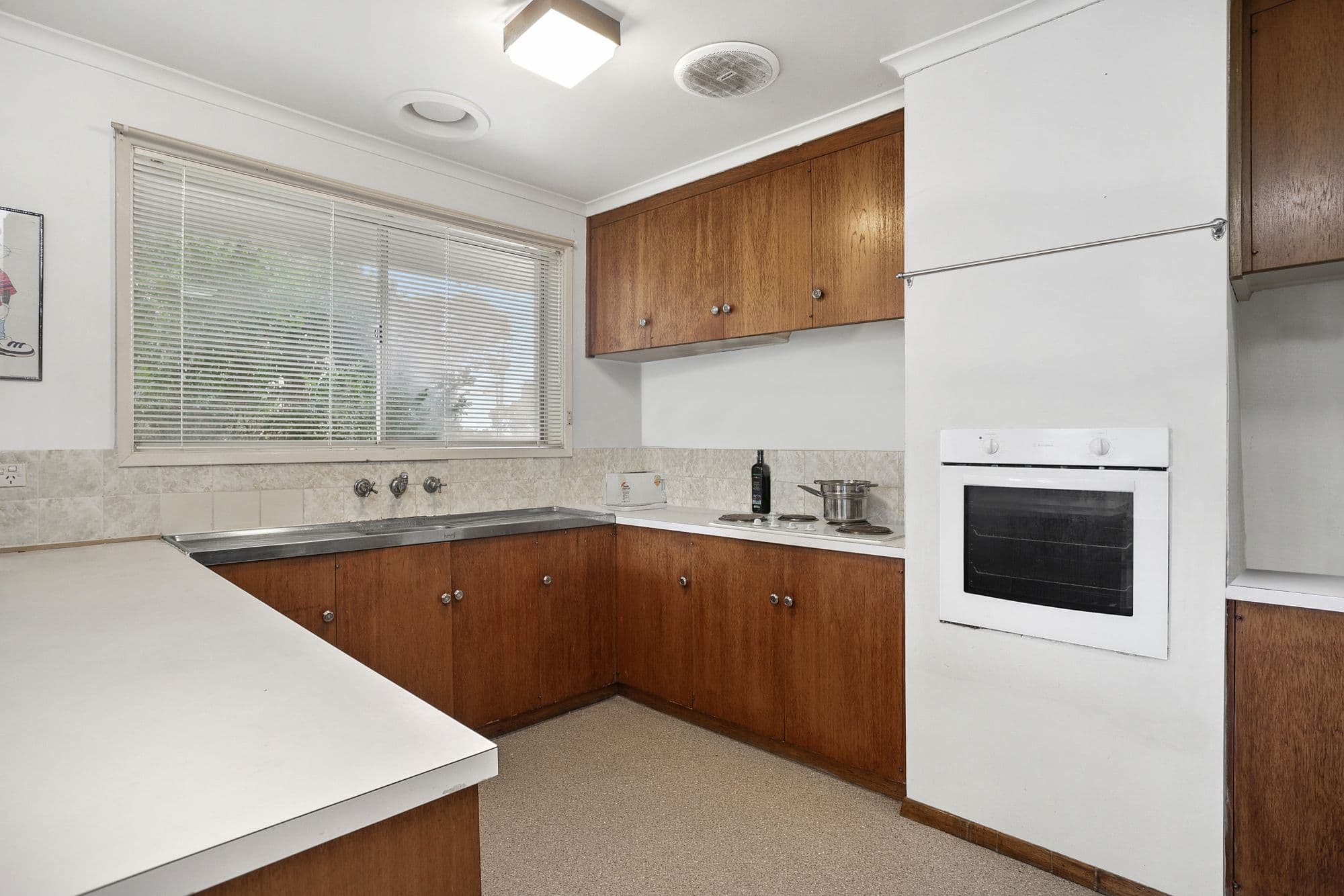 6 Cheryl Crescent, Belmont VIC 3216, Belmont - Thumbnail 3