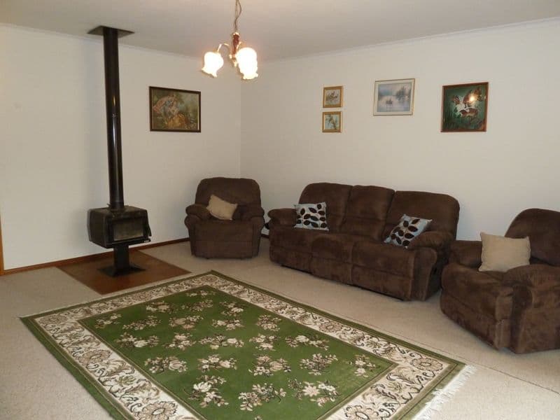 2 Johnson Court, MOUNT GAMBIER SA 5290, Mount Gambier - Thumbnail 2