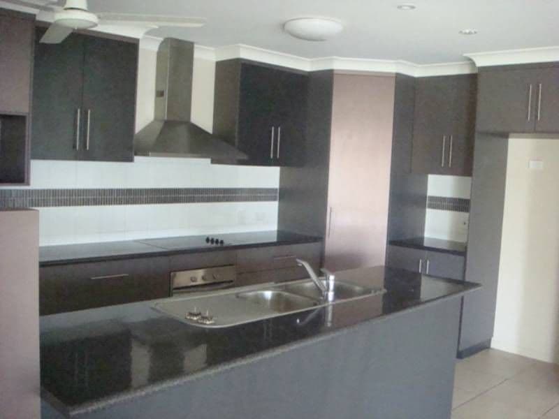 7 Mulcahy Crescent, EIMEO QLD 4740, Eimeo - Thumbnail 5
