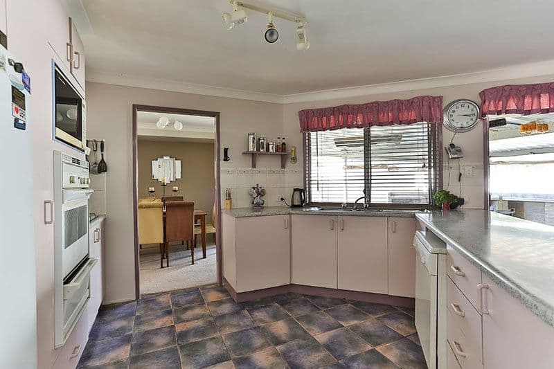 4 Nimrod Court, WILSONTON QLD 4350, Wilsonton - Thumbnail 5