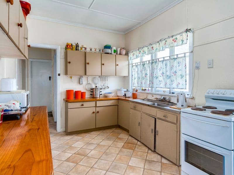 10 Balal Street, STAFFORD QLD 4053, Stafford - Thumbnail 3