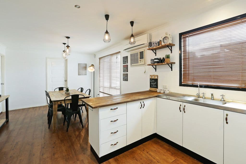 61 Cameron Crescent, Lara VIC 3212, Lara - Thumbnail 4