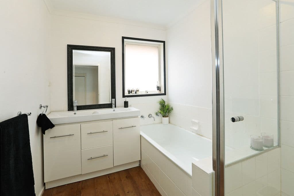 61 Cameron Crescent, Lara VIC 3212, Lara - Thumbnail 7