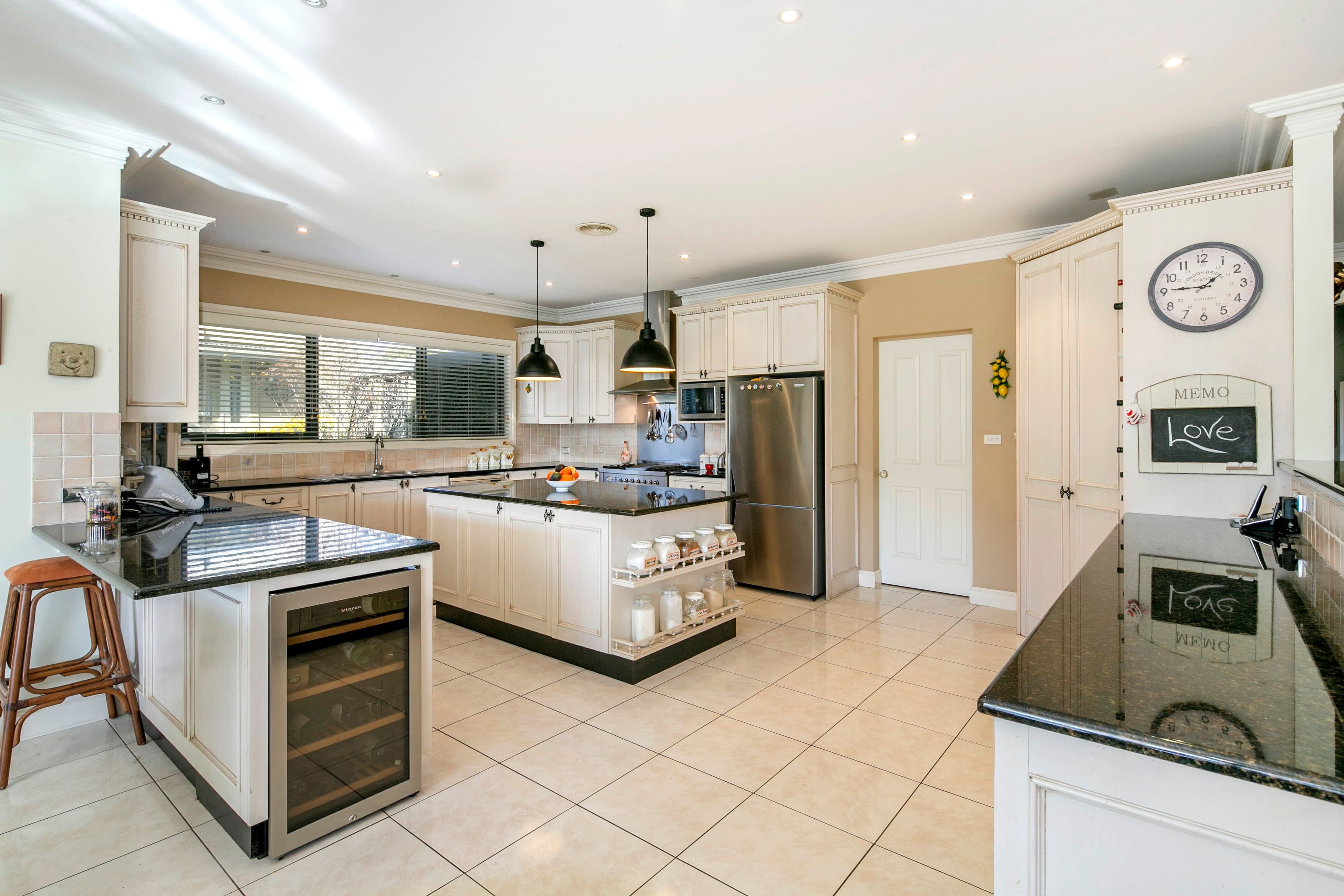 21 Park Close, Goulburn NSW 2580, Goulburn - Thumbnail 3