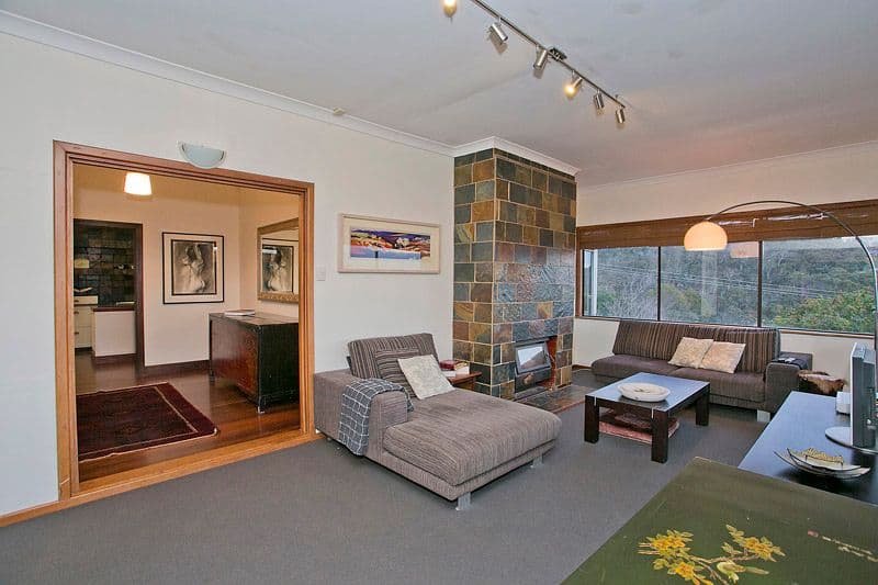 3 Hillside Crescent, GOOSEBERRY HILL WA 6076, Gooseberry Hill - Thumbnail 3