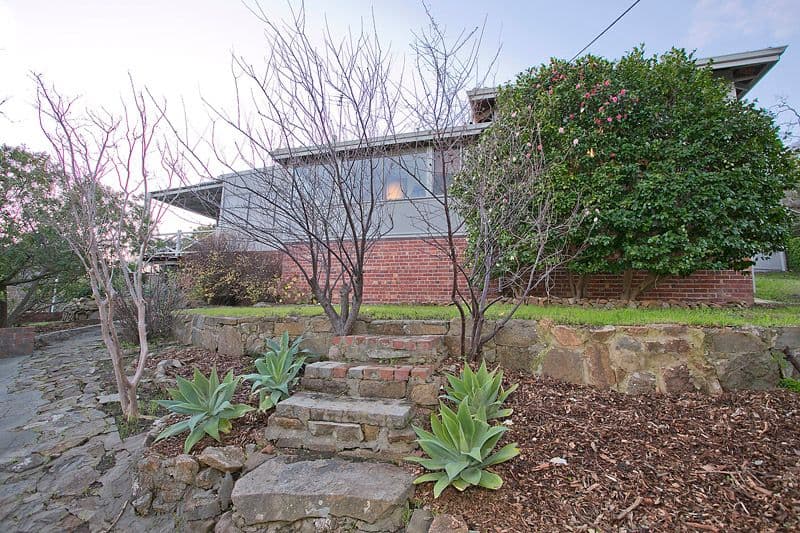 3 Hillside Crescent, GOOSEBERRY HILL WA 6076, Gooseberry Hill - Thumbnail 5